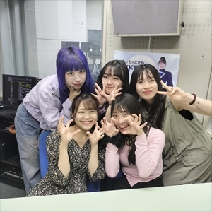 0714full_R.jpg