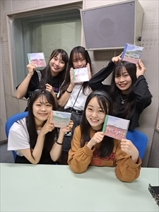 1008full_R.jpg