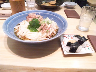 梅シソきしめん・天むすセット