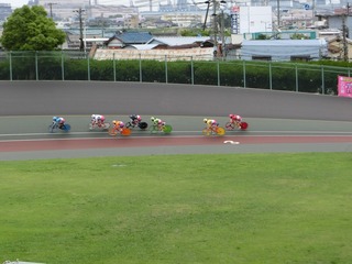 2日目7R 最終3コーナー過ぎの攻防
