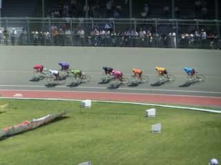6Rジャン3コーナー過ぎの攻防