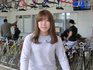 �R��������I��