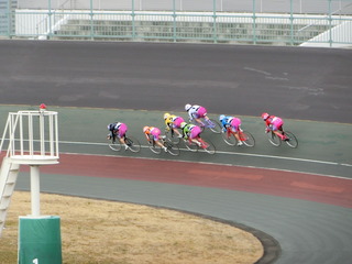 �ŏI���V�q�u�K�[���Y������v�@�ŏI�P�Z���^�[�̍U�h