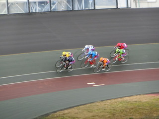 �ŏI���V�q�u�K�[���Y������v�@�ŏI�Q�Z���^�[�̍U�h