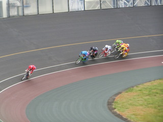 �����U�q�@�ŏI�S�R�[�i�[�̍U�h