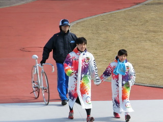 �G�X�R�[�g�L�b�Y�ƂƂ��ɒŖؔ��I�肪�o��