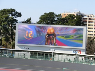 大型映像装置は、なんと1100インチ