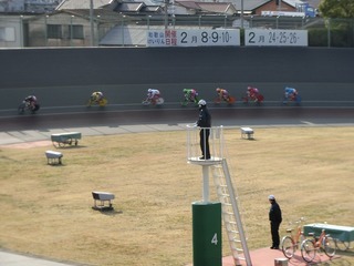 最終日10R「ガールズ決勝」 ジャン過ぎ2センターの攻防