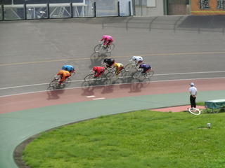 �ŏI���P�O�q�@�ŏI�Q�Z���^�[�̍U�h