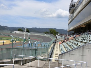 2日目は薄雲が広がる空模様