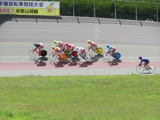 2日目7R ジャン3コーナー過ぎの攻防