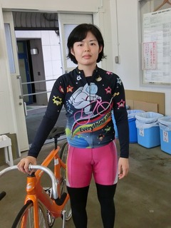 上原七衣選手