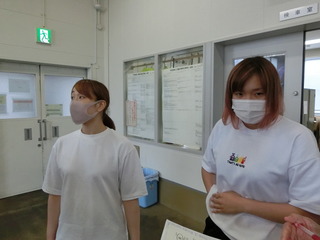 �z���I��i���j�Ɖ���I��i�E�j