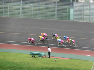 �Q���ڂQ�q�@�ŏI�P�Z���^�[�̍U�h