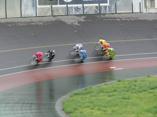 �ŏI���T�q�u�K�[���Y�����v�@�ŏI�Q�Z���^�[�߂��̍U�h