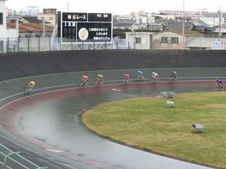 2日目6R ジャン過ぎ2センターの攻防