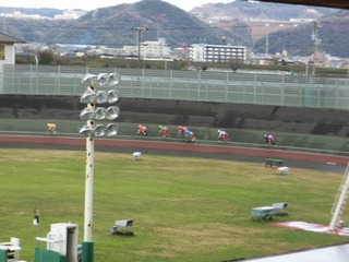 2日目6R 最終1センター過ぎの攻防