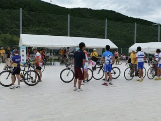 すでに召集・検車が始まっていました