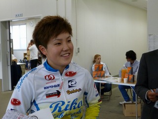 「2着確保に必死でした」と話す小林選手