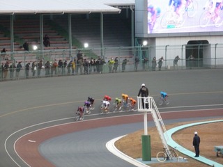 11RヤングGP 赤板HS前4コーナーの攻防